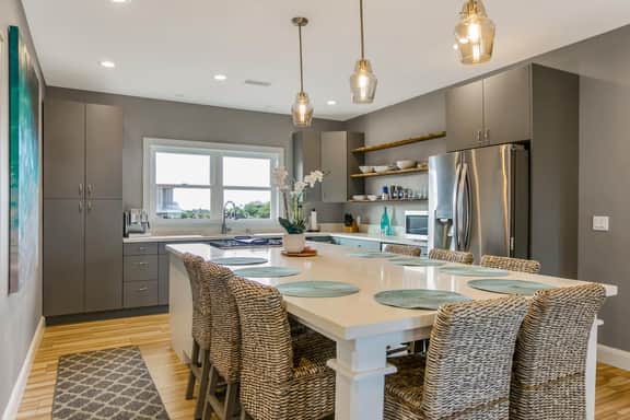 PBE Villas LLC · Poipu Walk-to-Beach Home, AC, Game Room, Sleeps - Image 5